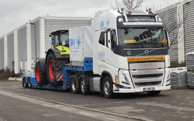 Tractor Transport